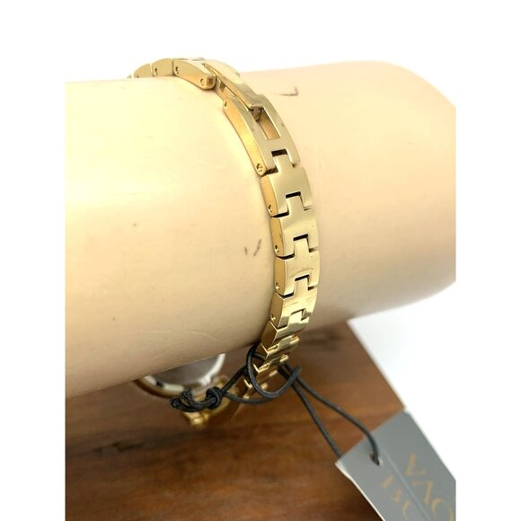 Bulova Women's Watch 97P164 Marc Anthony Quartz Bangle Petite Diamond Gold Dial - Picture 10 of 14